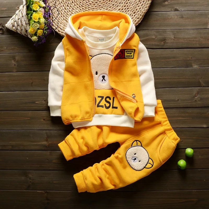 2024 jungen Set Mädchen Baumwolle Dicke Warme Casual Mit Kapuze Pullover Anzug Herbst Winter Kinder Cartoon Niedliche Bär Drei-Stück 0-5Y