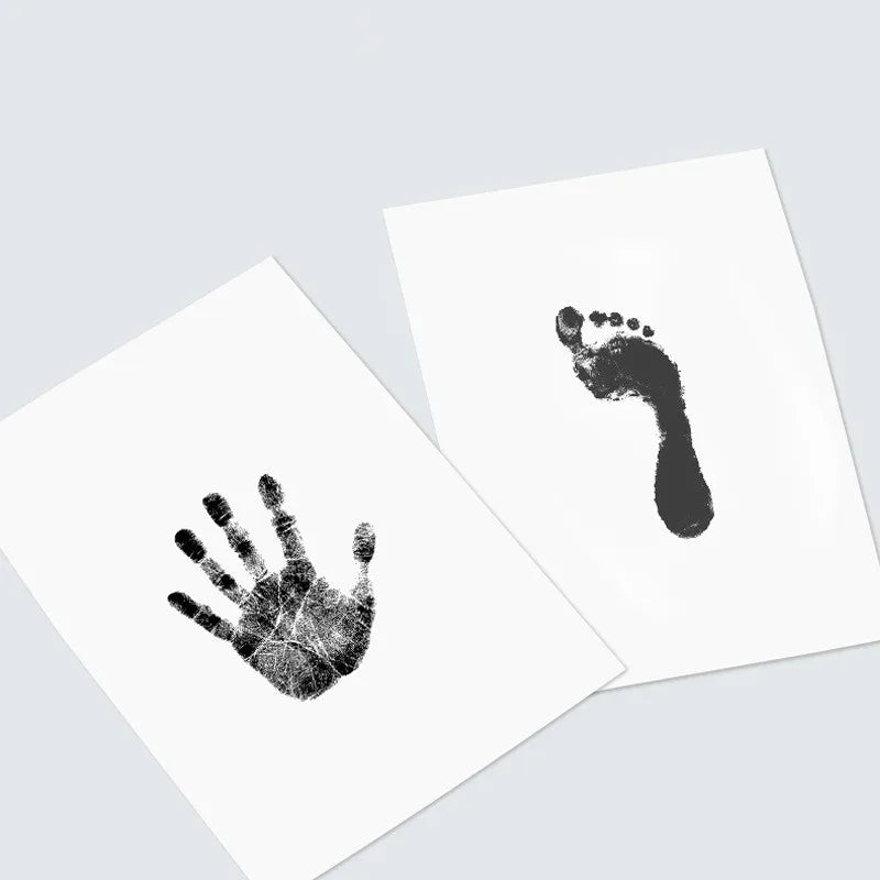 Newborn Baby DIY Hand And Footprint Kit Ink Pads Photo Frame Handprint Toddlers Souvenir Accessories Safe Clean Baby Shower Gift