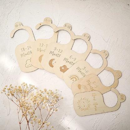 7PCS Newborn Photography Props Wooden Monthly Milestone Cards Baby Shower Gifts for Boys and Girls Photography Accessories