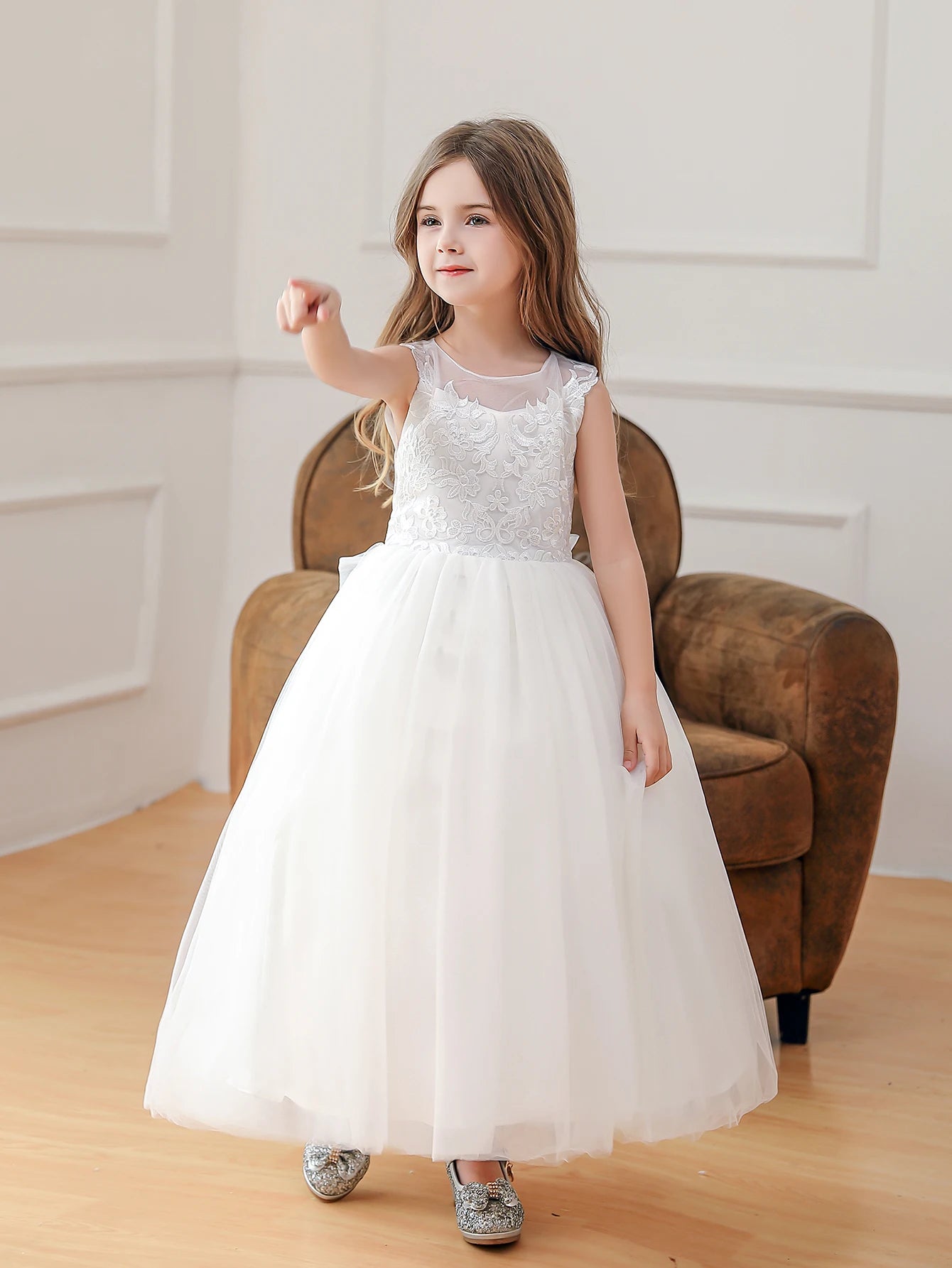 Wholesale Pageant Beautiful Lace Floral Casual Backless Cute Girls Teenage Tulle Fancy Flower Girl Dress Wedding Fashion