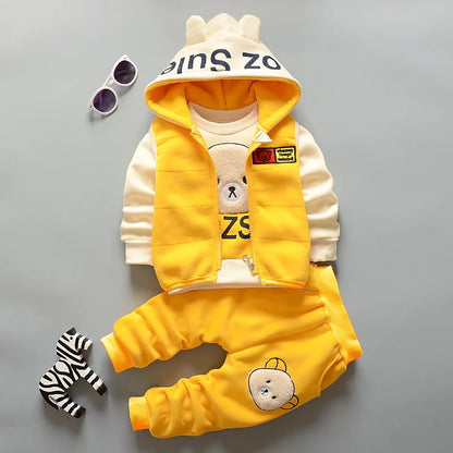 2024 jungen Set Mädchen Baumwolle Dicke Warme Casual Mit Kapuze Pullover Anzug Herbst Winter Kinder Cartoon Niedliche Bär Drei-Stück 0-5Y