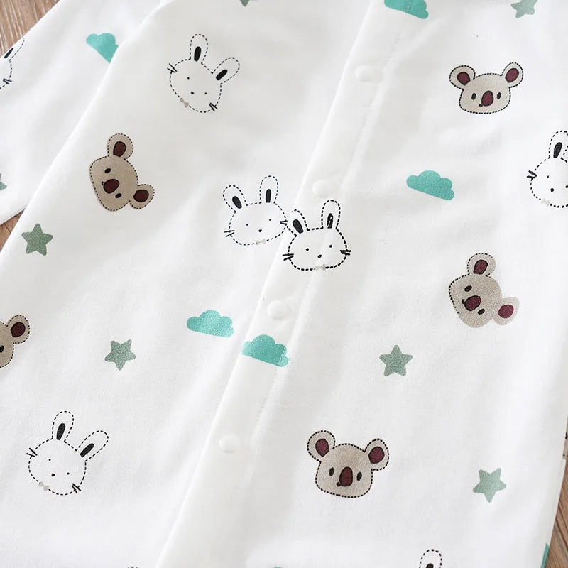 Frühling und Herbst Jungen und Mädchen niedlichen Cartoon Kaninchen und Koala bedruckt Langarm gewickelt Fuß Bodysuit