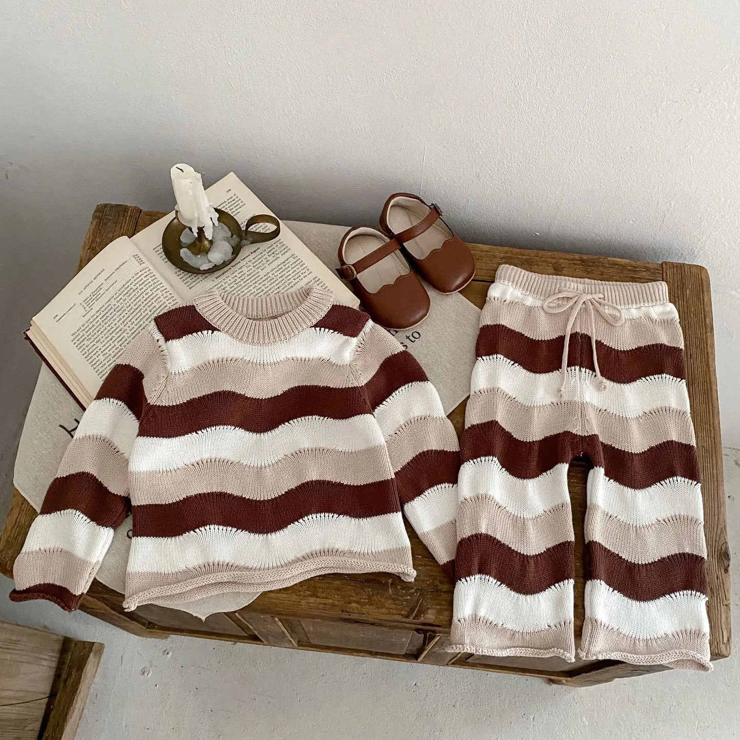 Spring And Autumn Baby Clothing For Girls Fashionable And Versatile Wave Contrasting Striped Knitted Top+Loose Pants Set