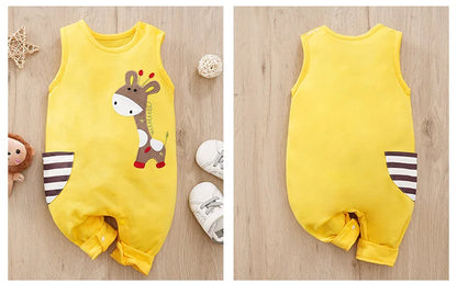 Neugeborene Kleidung Niedliche Cartoon-Giraffe-Stickerei Bequemer und weicher Sommer Jungen und Mädchen 0-18 Ärmelloser Baby-Overall